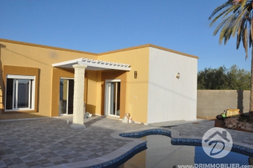  V 107 -  Sale  Villa with pool Djerba